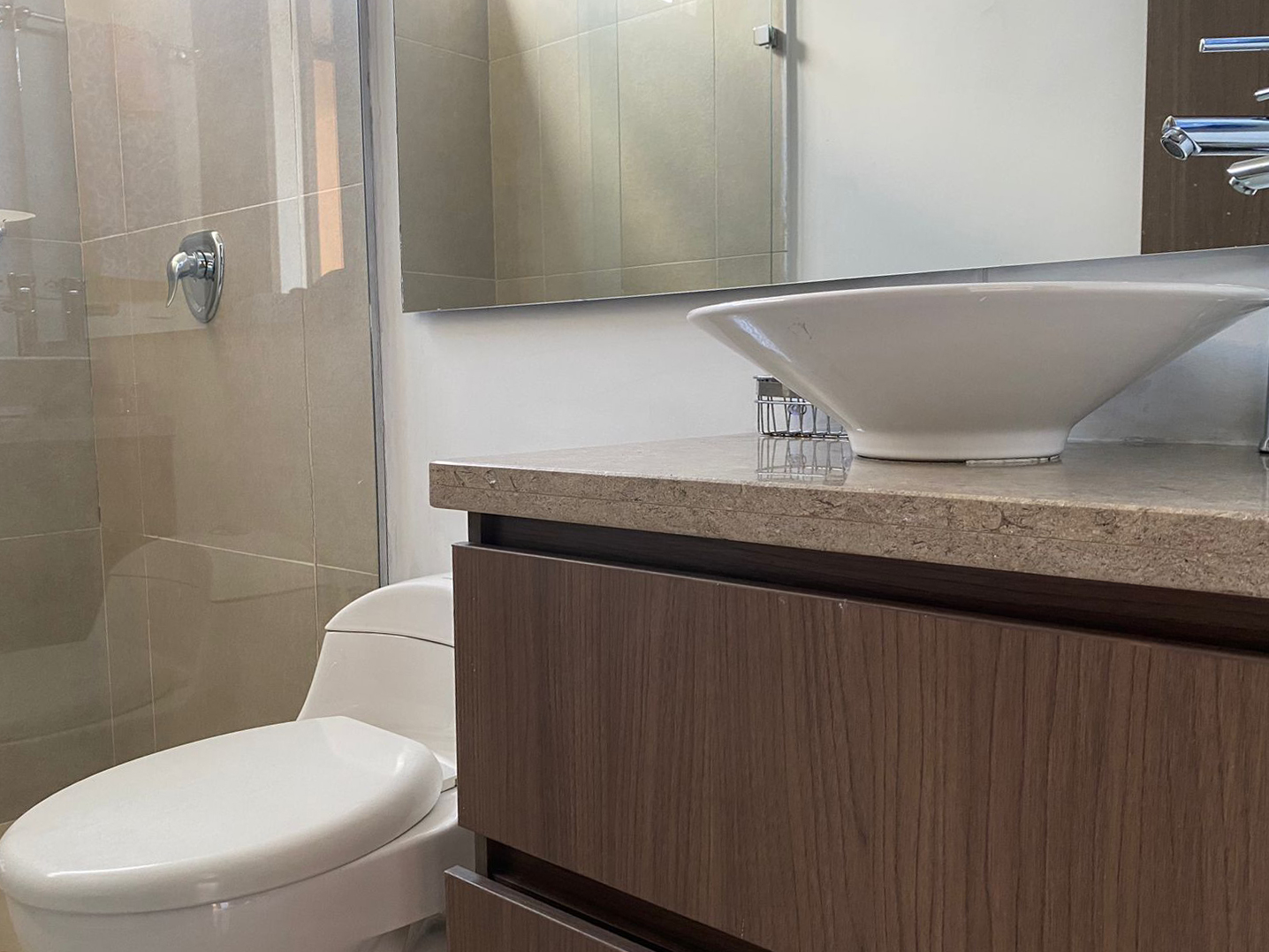 Apartamento en arriendo en Loma Benedictinos, Envigado · foto 15 de 17