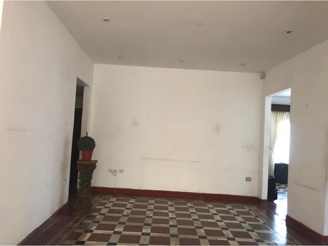 Casa de 4 alcobas en venta en Manga, Cartagena, 209 m² · foto 2 de 24