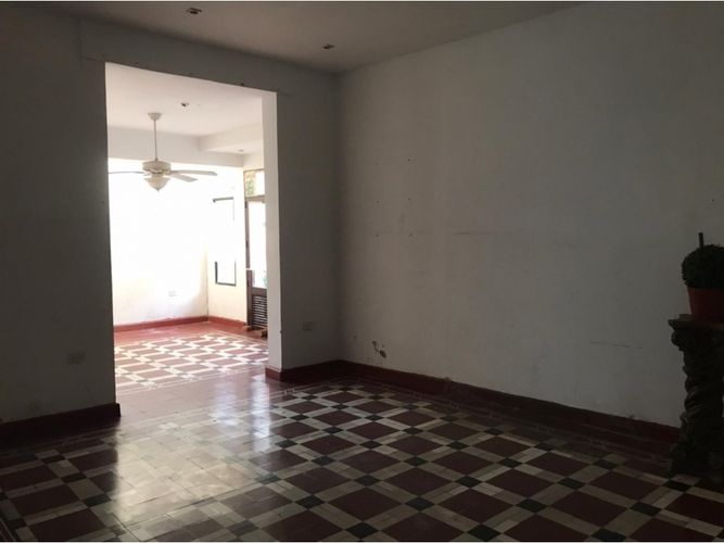 Casa de 4 alcobas en venta en Manga, Cartagena, 209 m² · foto 3 de 24