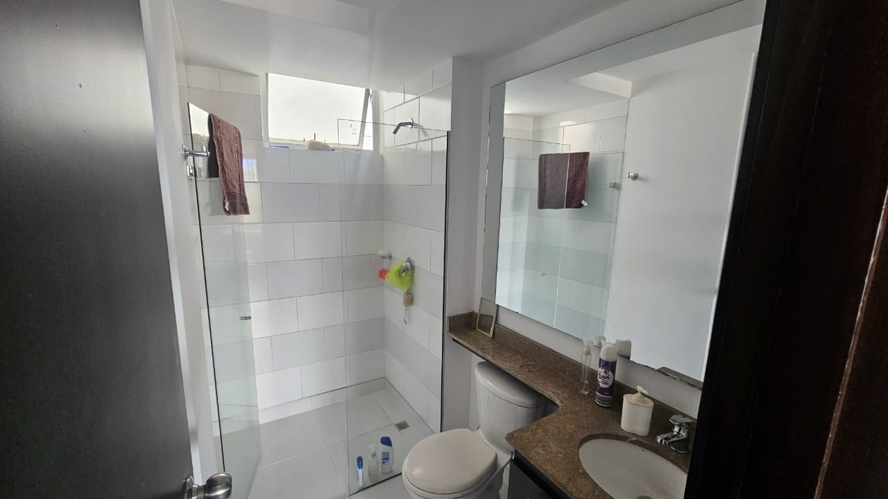 Apartamento en venta en Loma Del Indio, Medellín · foto 21 de 24