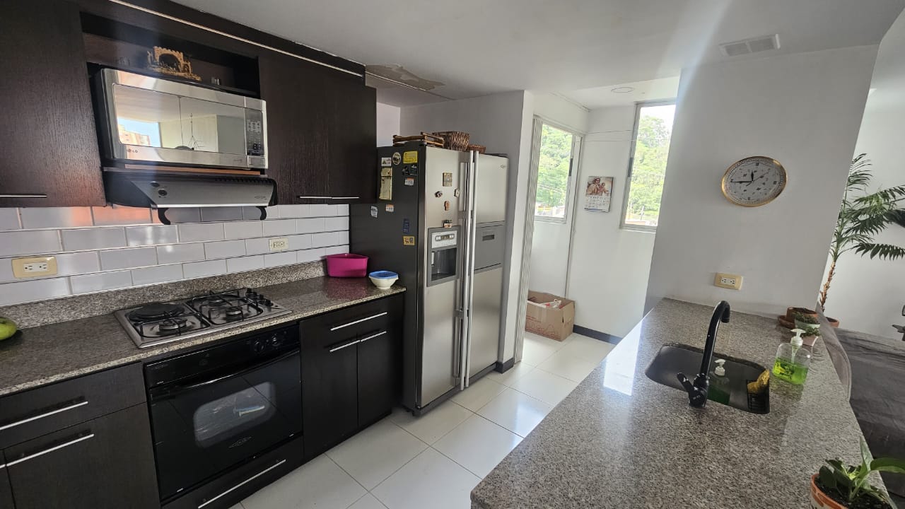 Apartamento en venta en Loma Del Indio, Medellín · foto 24 de 24