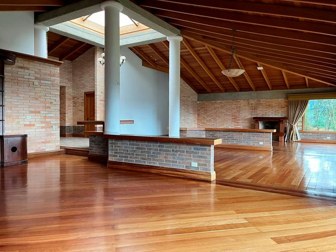 Casa de 3 alcobas en venta en Escobero, Envigado, 588 m² · foto 4 de 20