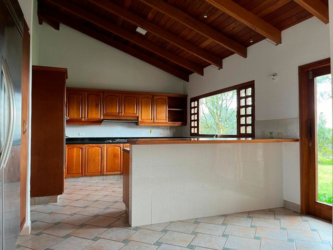Casa de 3 alcobas en venta en Escobero, Envigado, 588 m² · foto 8 de 20