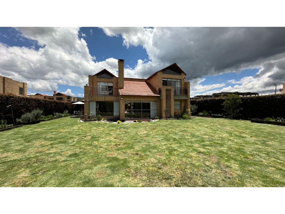 Casa en venta en Canelon, Cajicá · foto 2 de 24