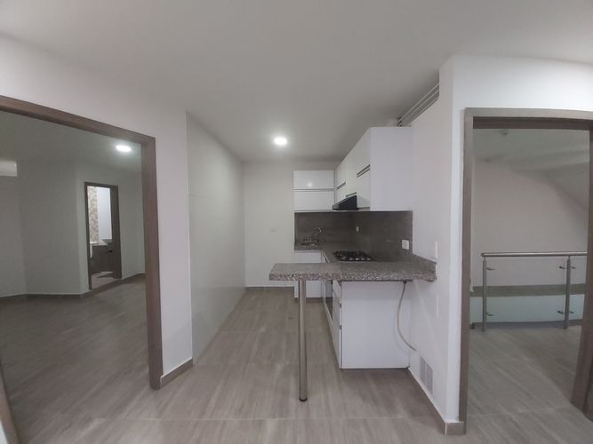 Casa de 2 alcobas en venta en Cabecera Del Llano, Bucaramanga, 180 m² · foto 15 de 24