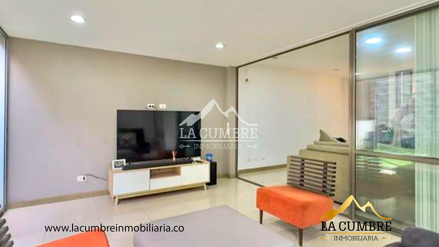 Casa de 3 alcobas en venta en San Lucas, Medellín, 200 m² · foto 9 de 16