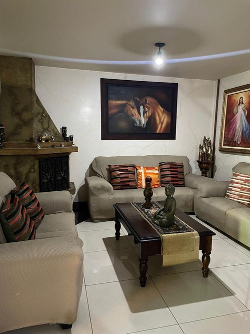 Casa de 8 alcobas en venta en Cartagenita, Mosquera, 306 m² · foto 3 de 21