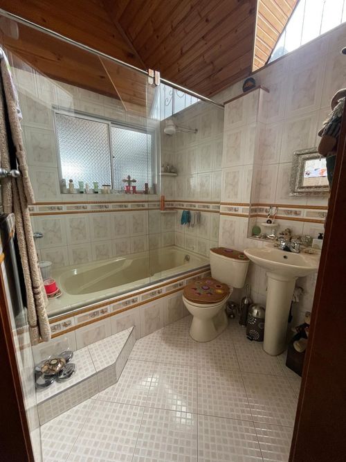 Casa de 8 alcobas en venta en Cartagenita, Mosquera, 306 m² · foto 14 de 21