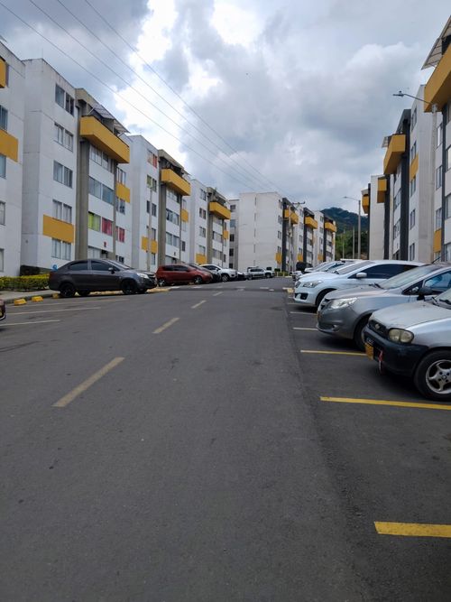 Apartamento de 3 alcobas en venta en La Mariana Giraldo, Dosquebradas, 50 m² · foto 20 de 20
