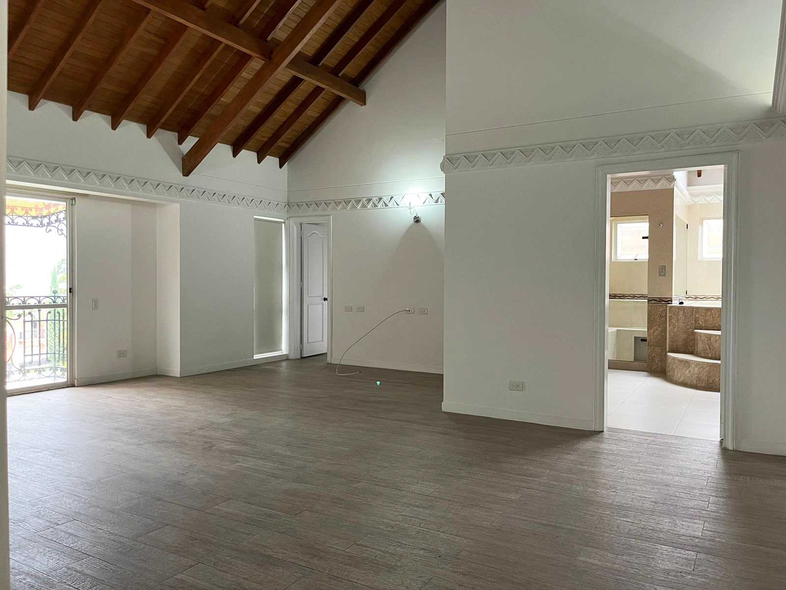 Casa en arriendo en El Poblado, Medellín · foto 10 de 20