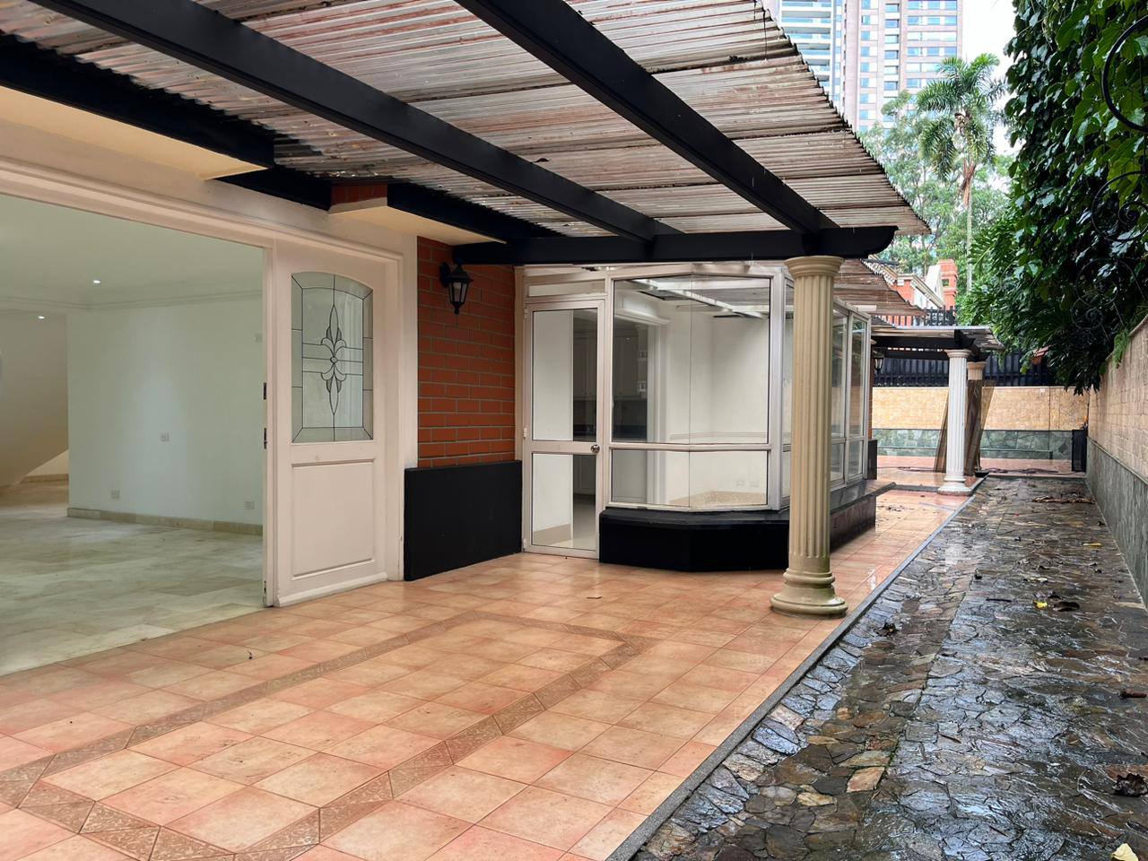 Casa en arriendo en El Poblado, Medellín · foto 16 de 20