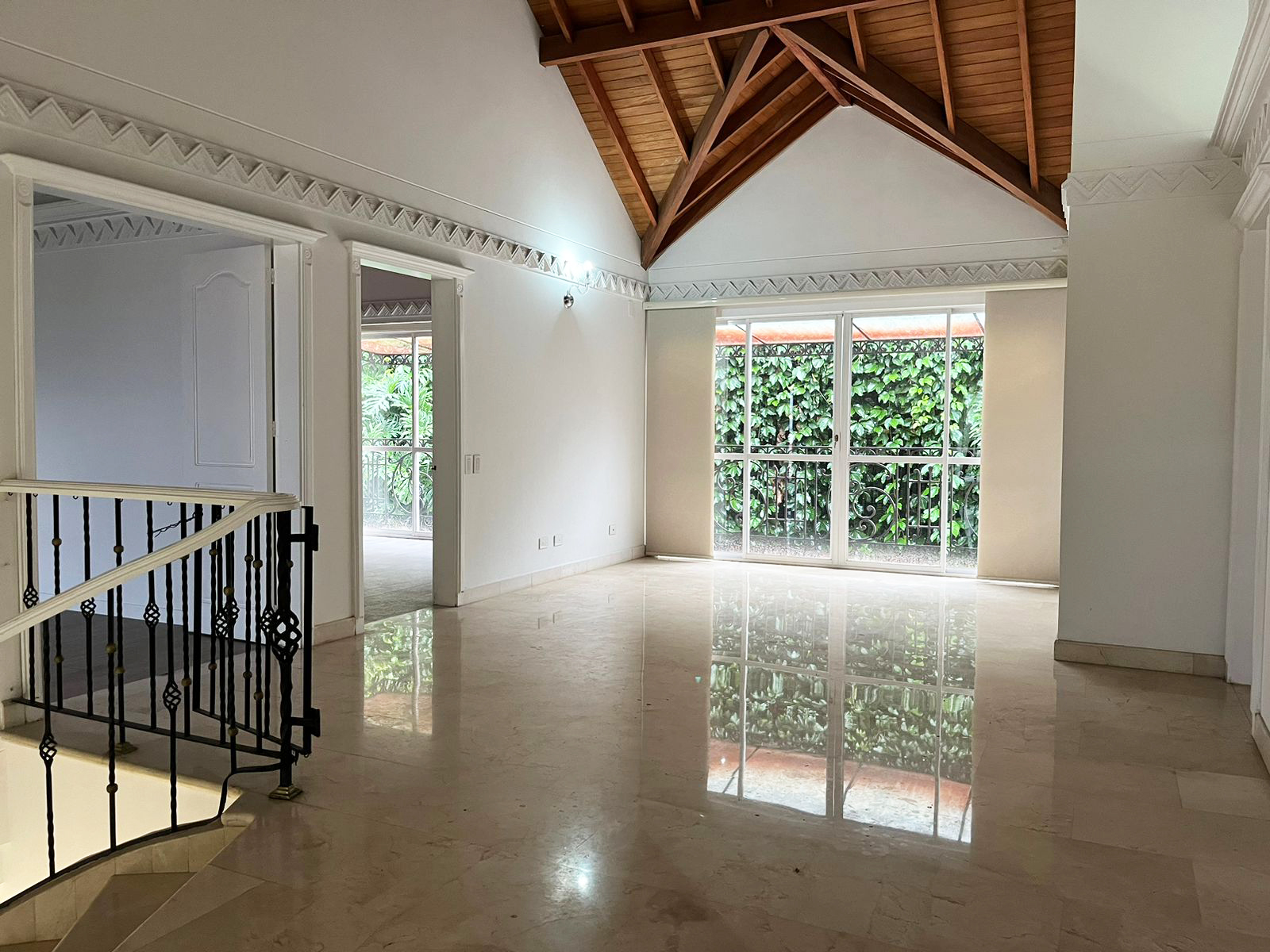 Casa en arriendo en El Poblado, Medellín · foto 17 de 20