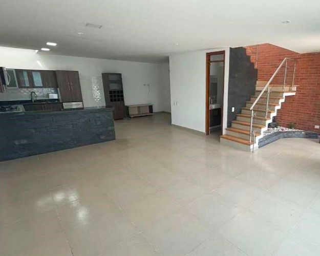 Casa de 3 alcobas en venta en La Ceja, 184 m² · foto 4 de 13