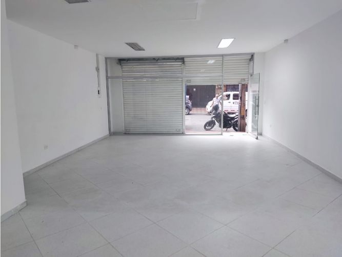 Local en venta en Los Naranjos, Itagüí, 98 m² · foto 10 de 10