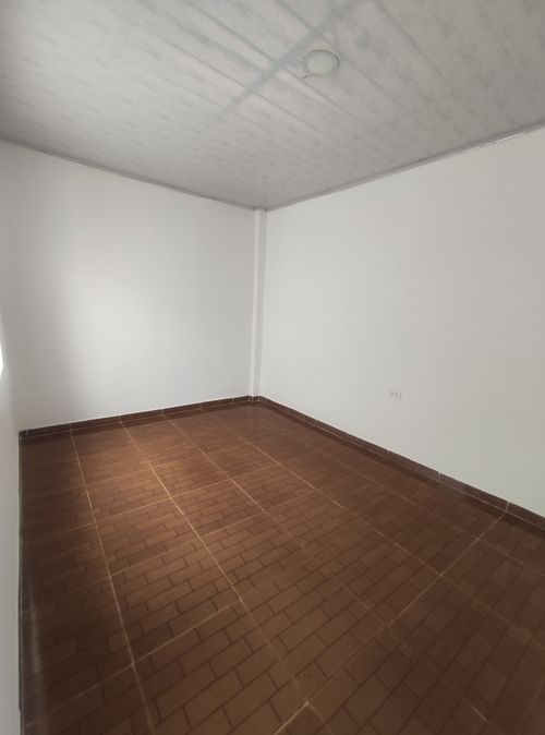 Casa de 5 alcobas en venta en Ub. Class, Bogotá, 160 m² · foto 10 de 21