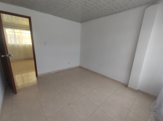 Casa de 5 alcobas en venta en Ub. Class, Bogotá, 160 m² · foto 17 de 21