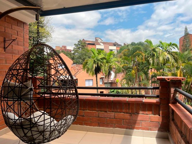 Casa de 4 alcobas en arriendo en El Poblado, Medellín, 400 m² · foto 17 de 18