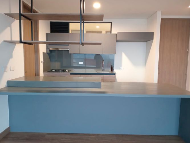 Apartamento de 2 alcobas en arriendo en El Poblado, Medellín, 104 m² · foto 9 de 17