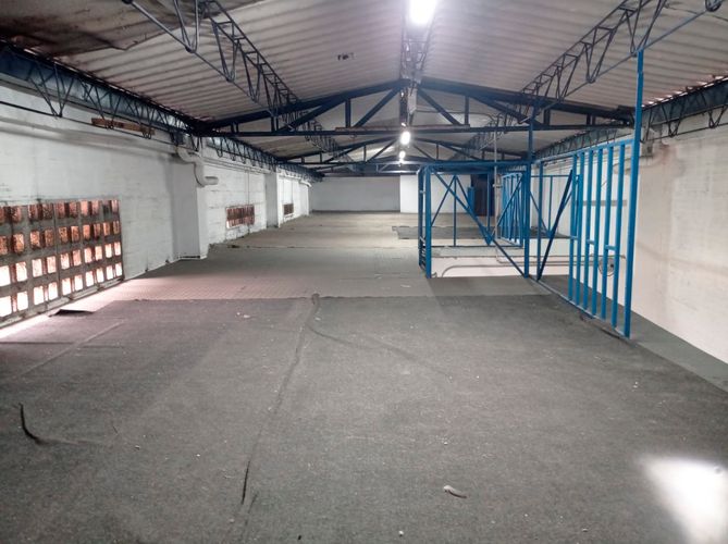 Bodega en arriendo en Cristo Rey, Medellín, 300 m² · foto 12 de 17