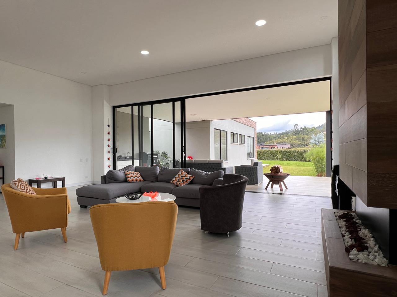 Casa en arriendo en El Carmen De Viboral, El Carmen de Viboral · foto 9 de 20