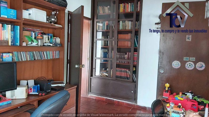 Casa de 5 alcobas en venta en Cabecera Del Llano, Bucaramanga, 386 m² · foto 12 de 13