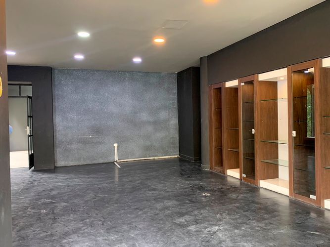 Local en arriendo en El Poblado, Medellín, 270 m² · foto 9 de 12