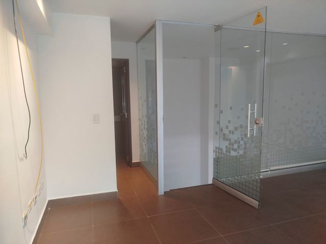 Oficina en arriendo en El Poblado, Medellín, 90 m² · foto 11 de 15