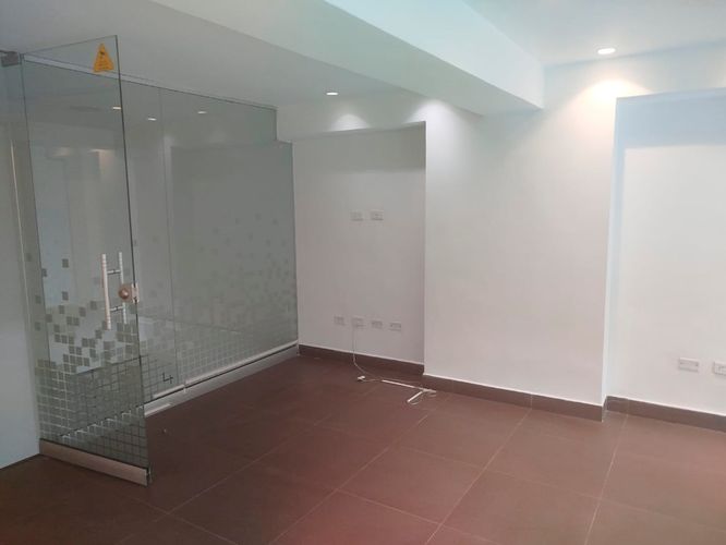 Oficina en arriendo en El Poblado, Medellín, 90 m² · foto 12 de 15