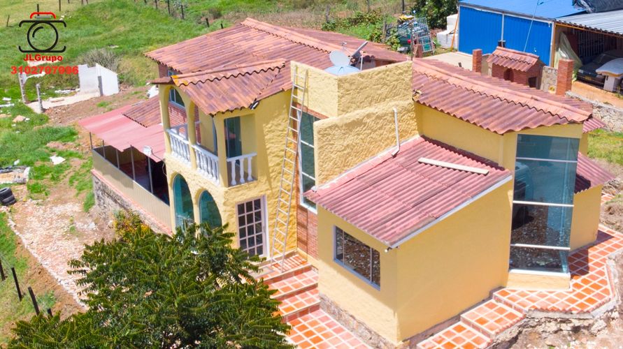 Casa de 4 alcobas en venta en Altamar, Bogotá, 180 m² · foto 5 de 21