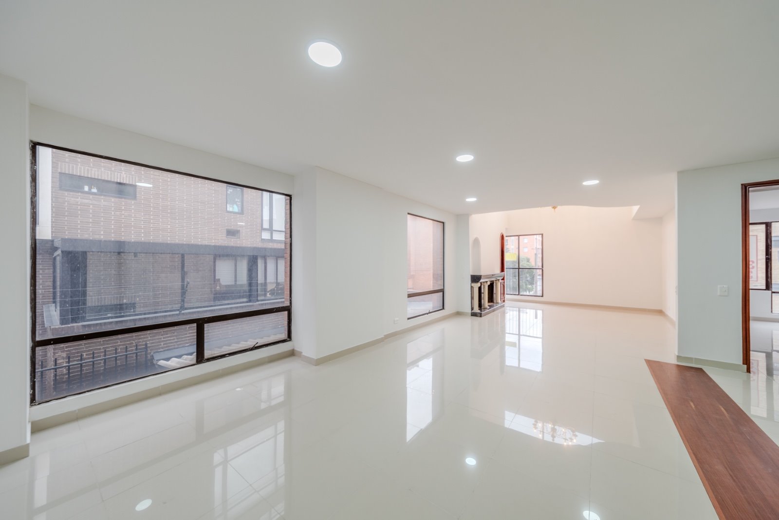 Apartamento en venta en Santa Barbara, Bogotá · foto 3 de 24