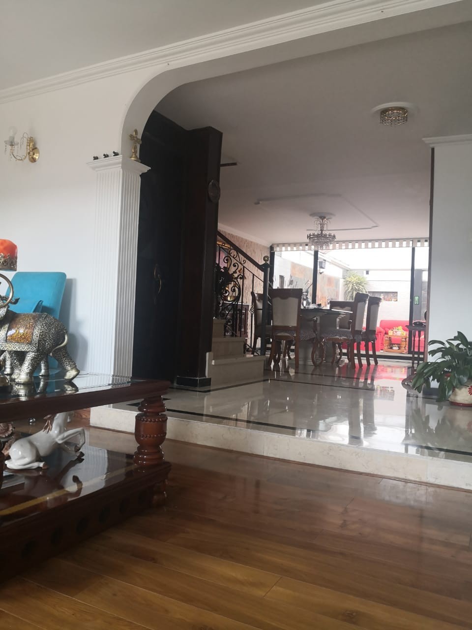 Casa en venta en Pontevedra, Bogotá · foto 4 de 24