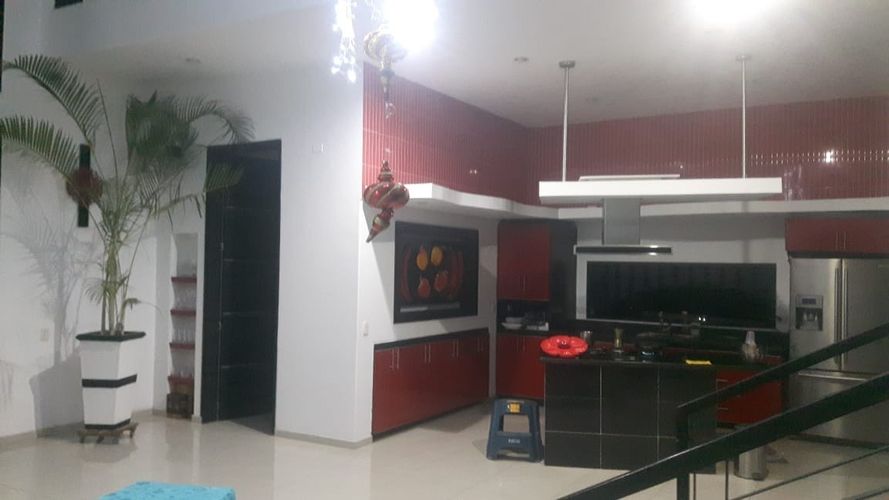 Casa de 3 alcobas en venta en Ricaurte, 550 m² · foto 3 de 24