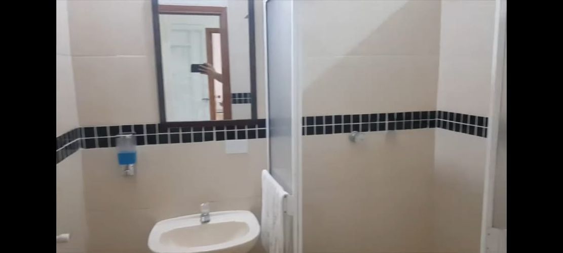 Casa de 5 alcobas en venta en Andalucia, Floridablanca, 180 m² · foto 11 de 22