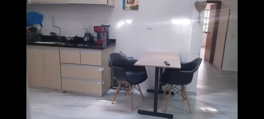 Casa de 5 alcobas en venta en Andalucia, Floridablanca, 180 m² · foto 3 de 22