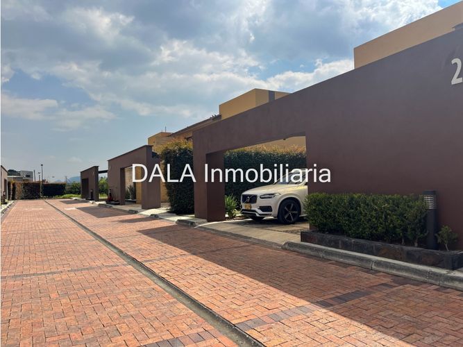Casa de 5 alcobas en venta en Chuntame, Soacha, 188 m² · foto 24 de 24