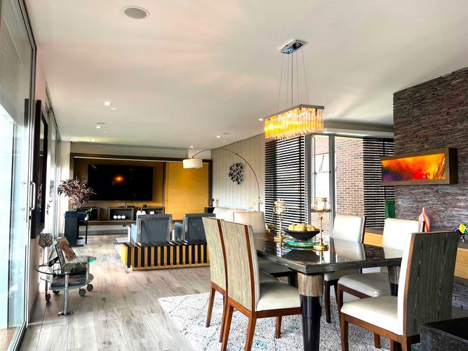 Apartamento de 3 alcobas en arriendo en El Poblado, Medellín, 253 m² · foto 12 de 19