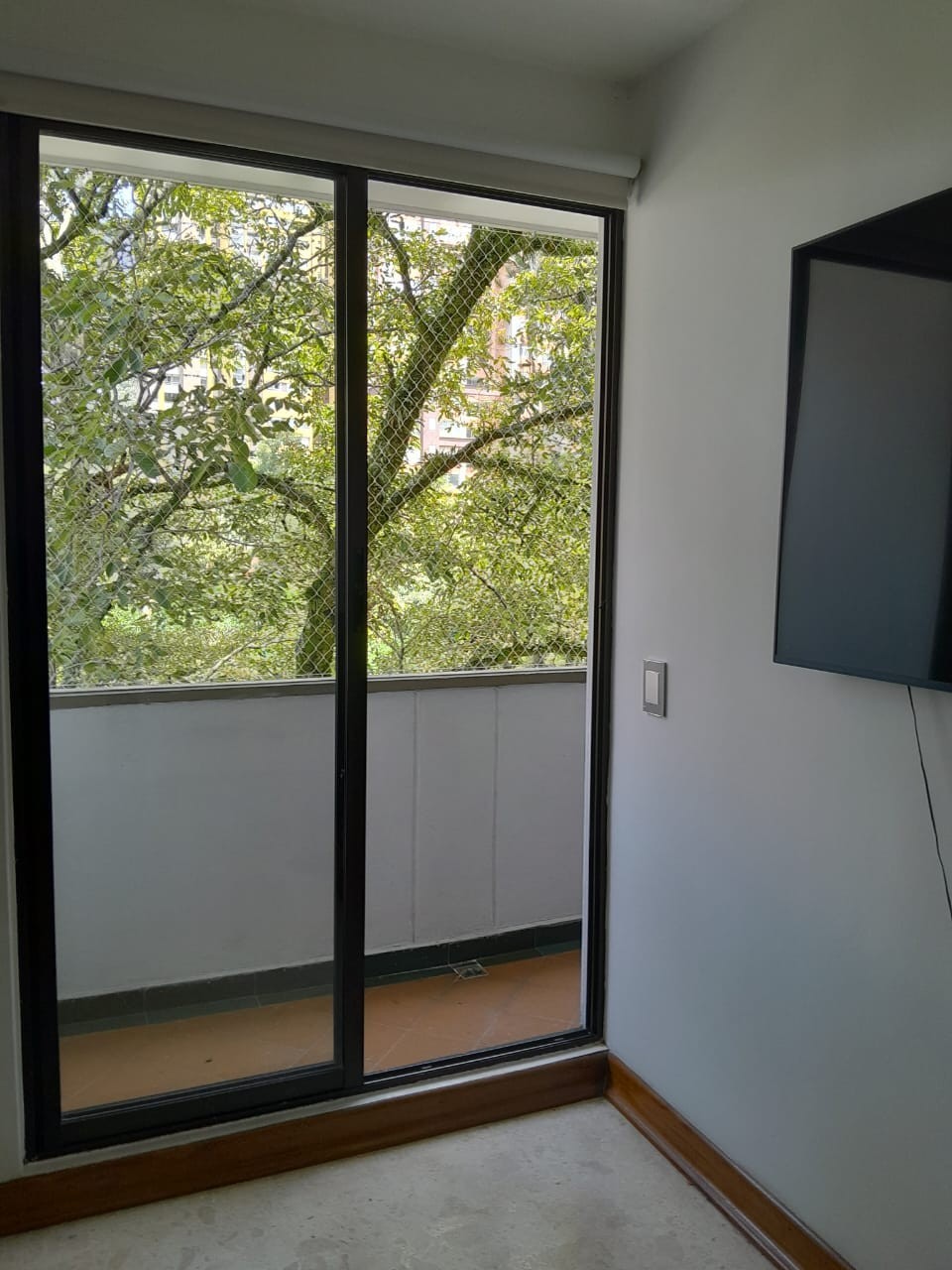 Apartamento en arriendo en Castropol, Medellín · foto 10 de 16