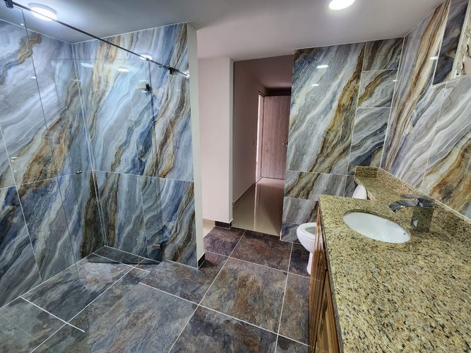 Apartamento de 5 alcobas en venta en Escobero, Envigado, 290 m² · foto 13 de 23