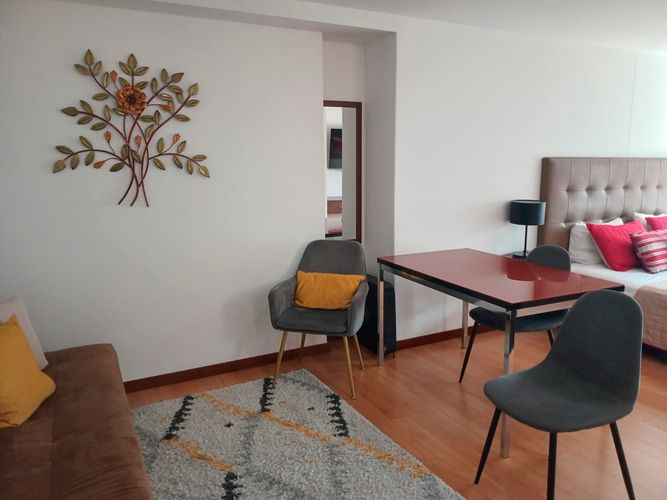 Apartamento de 1 alcoba en arriendo en El Poblado, Medellín, 40 m² · foto 2 de 13