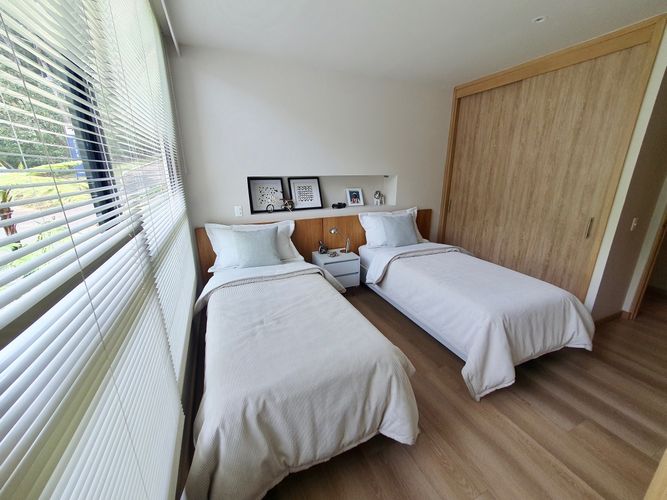 Apartamento de 3 alcobas en venta en Altos Del Poblado, Medellín, 132 m² · foto 18 de 24