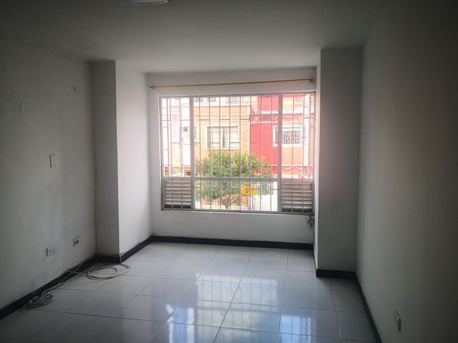 Casa en venta en Galerias, Bogotá · foto 3 de 5