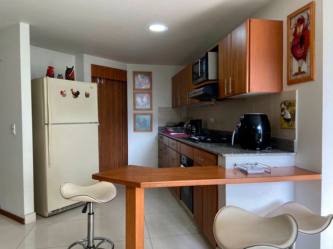 Apartamento de 3 alcobas en venta en Vegas De La Doctora, Sabaneta, 93 m² · foto 12 de 20