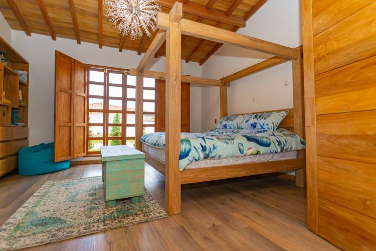 Casa de 3 alcobas en venta en El Tambo, La Ceja, 430 m² · foto 12 de 18