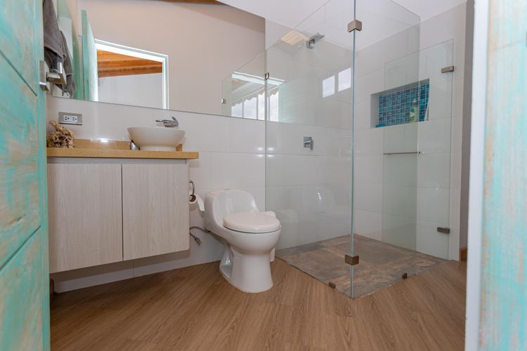 Casa de 6 alcobas en venta en El Tambo, La Ceja, 430 m² · foto 10 de 12