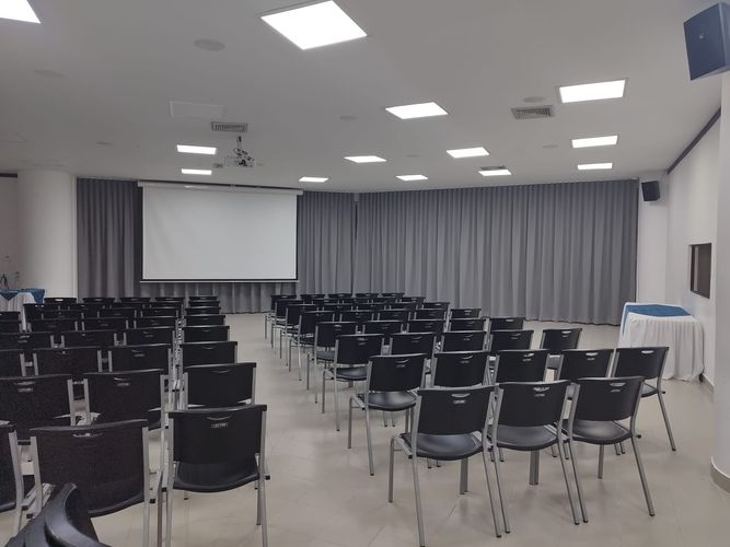 Oficina en arriendo en Unicentro Cali, Cali, 100 m² · foto 16 de 18