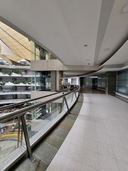 Oficina en arriendo en Unicentro Cali, Cali, 100 m² · foto 18 de 18