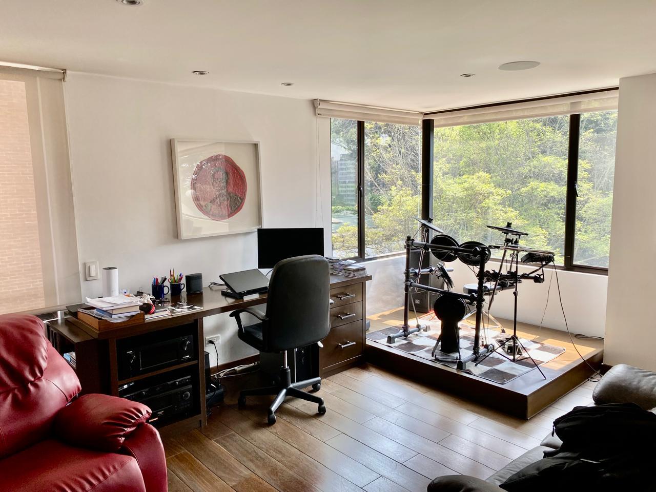 Apartamento en venta en Los Rosales, Bogotá · foto 22 de 24
