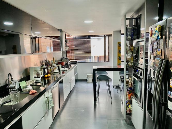 Apartamento en venta en Los Rosales, Bogotá · foto 9 de 24