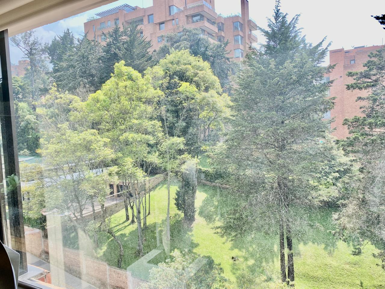 Apartamento en venta en Los Rosales, Bogotá · foto 16 de 24