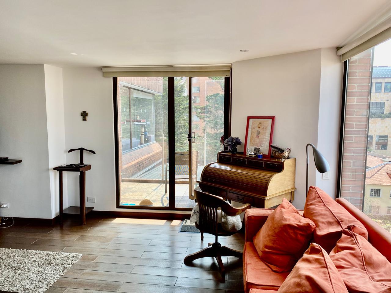 Apartamento en venta en Los Rosales, Bogotá · foto 15 de 24